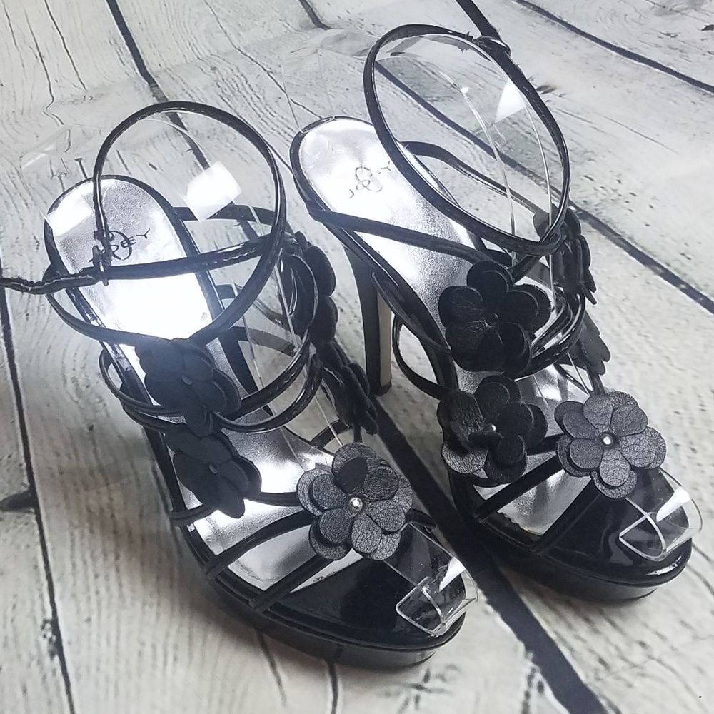 Joey Strappy Sandal